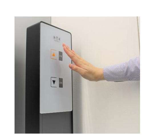 “ＧＩＮＺＡ ＰＬＡＣＥ”でエレベーターに非接触センサー“エアータップ”を新たに導入のサムネイル