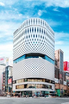 ２０１７年の来館者数が目標の４００万人を突破のサムネイル